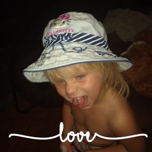 Meet your Posher, Joy